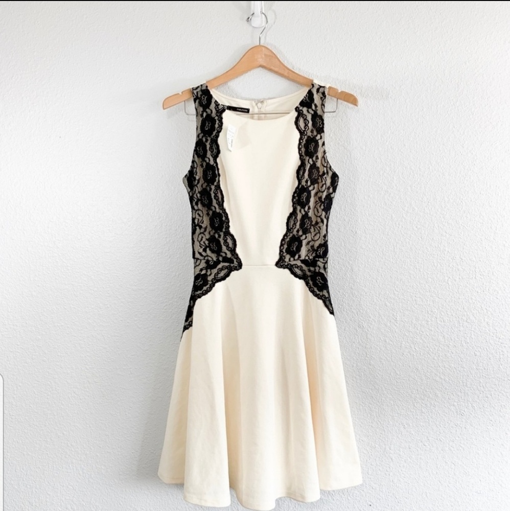 SOLD 💫 Maurices Cream&Lace Dress S 7/8 (NWT) - Picture 3 of 7